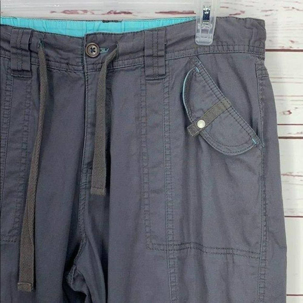 Natalie and Me Gray Medium cotton Capri Cargo Pants‎ - Picture 6 of 12